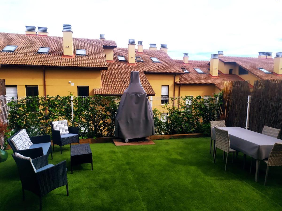 Wood, Wine & Golf Lägenhet Sojuela Exteriör bild